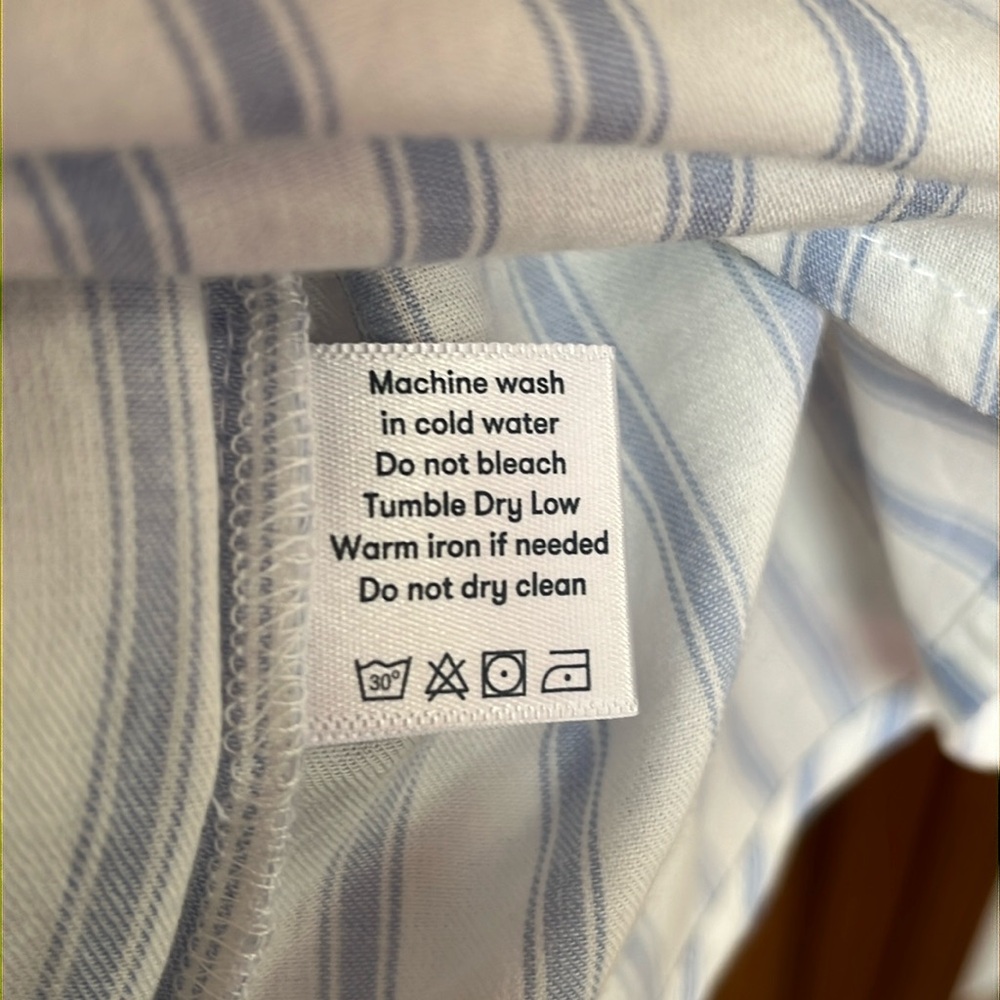 Roberta Roller Rabbit Top - Picture 6 of 6